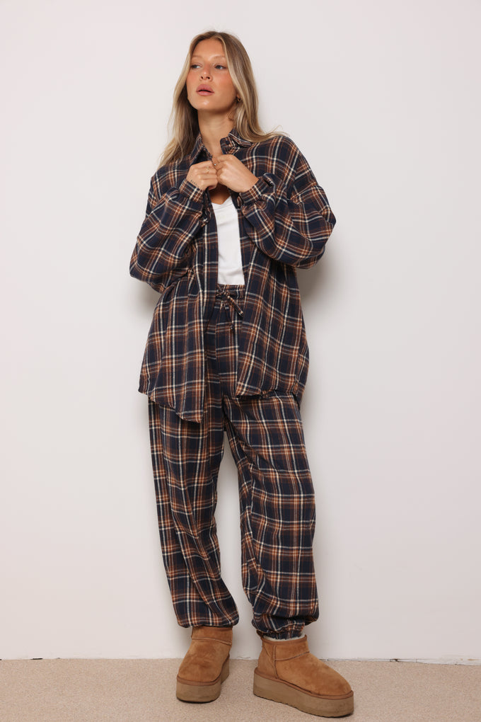 מכנסי סופיה משבצות