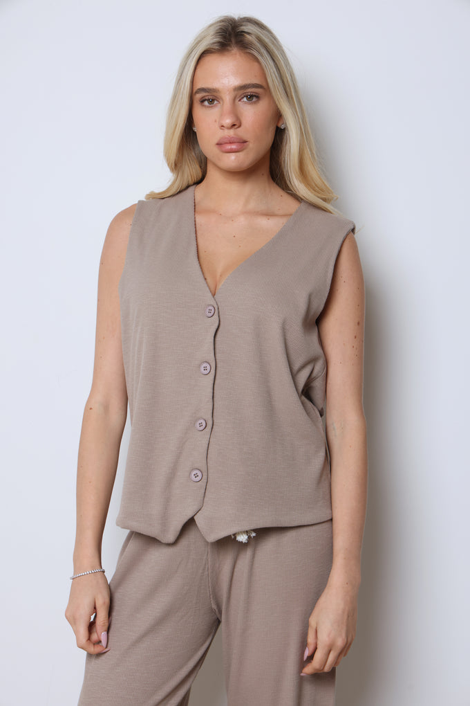 חליפת ווסט ריב פלאם