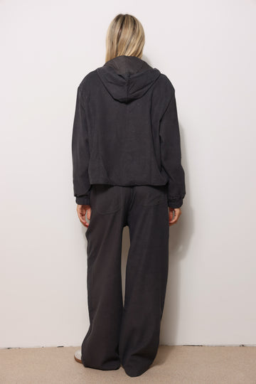 חליפת אלגנט קאפרי