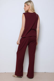 חליפת ווסט ריב פלאם