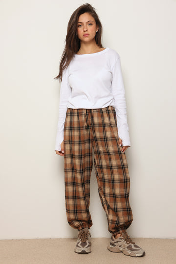 מכנסי סביליה משבצות