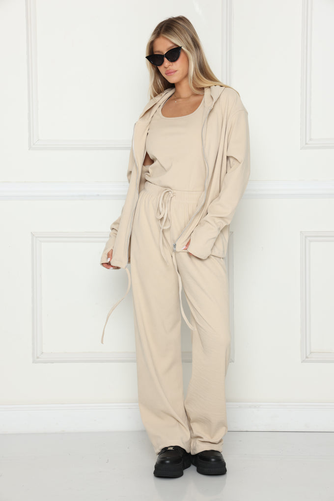 חליפת 3 חלקים בד עננים