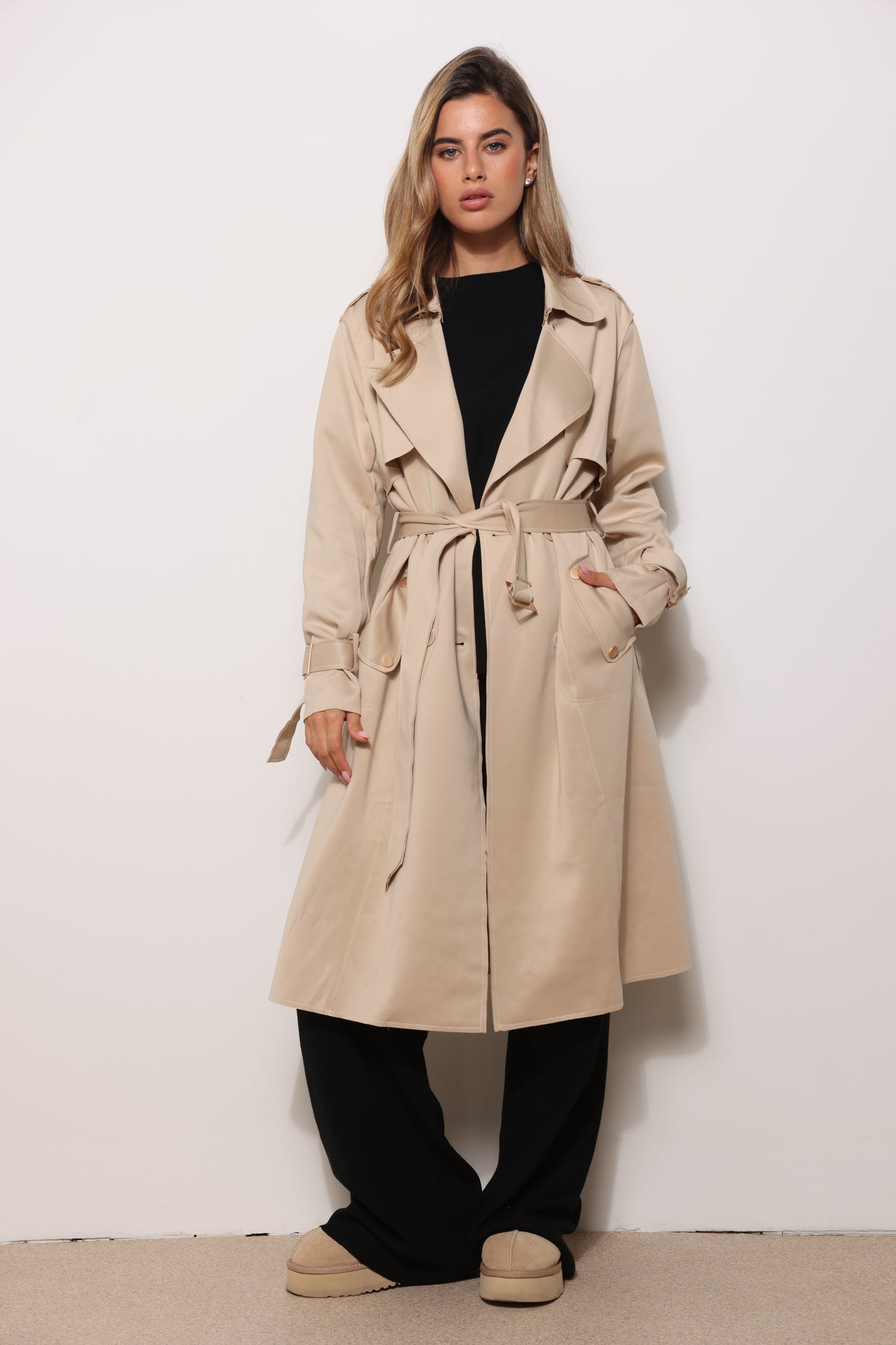 מעיל טרנץ' מלאניה