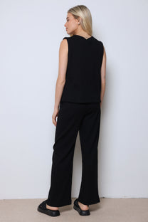 חליפת ווסט ריב פלאם