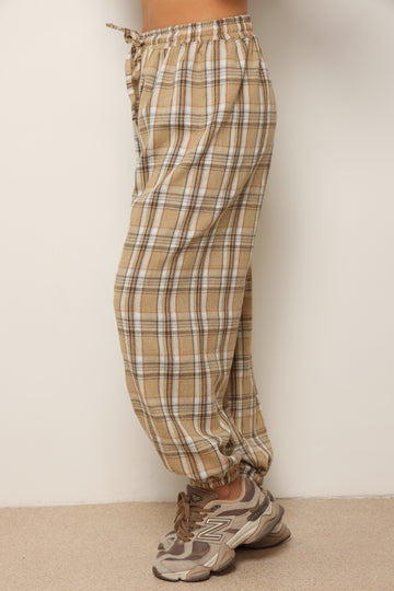 מכנסי סביליה משבצות