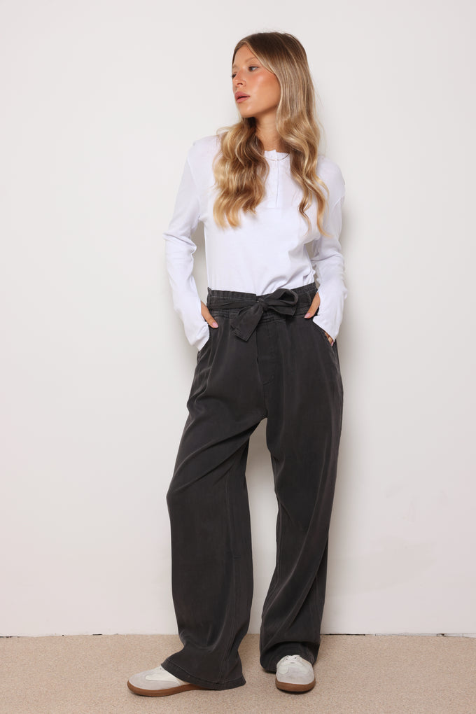 מכנסי ג'ינס קלואי