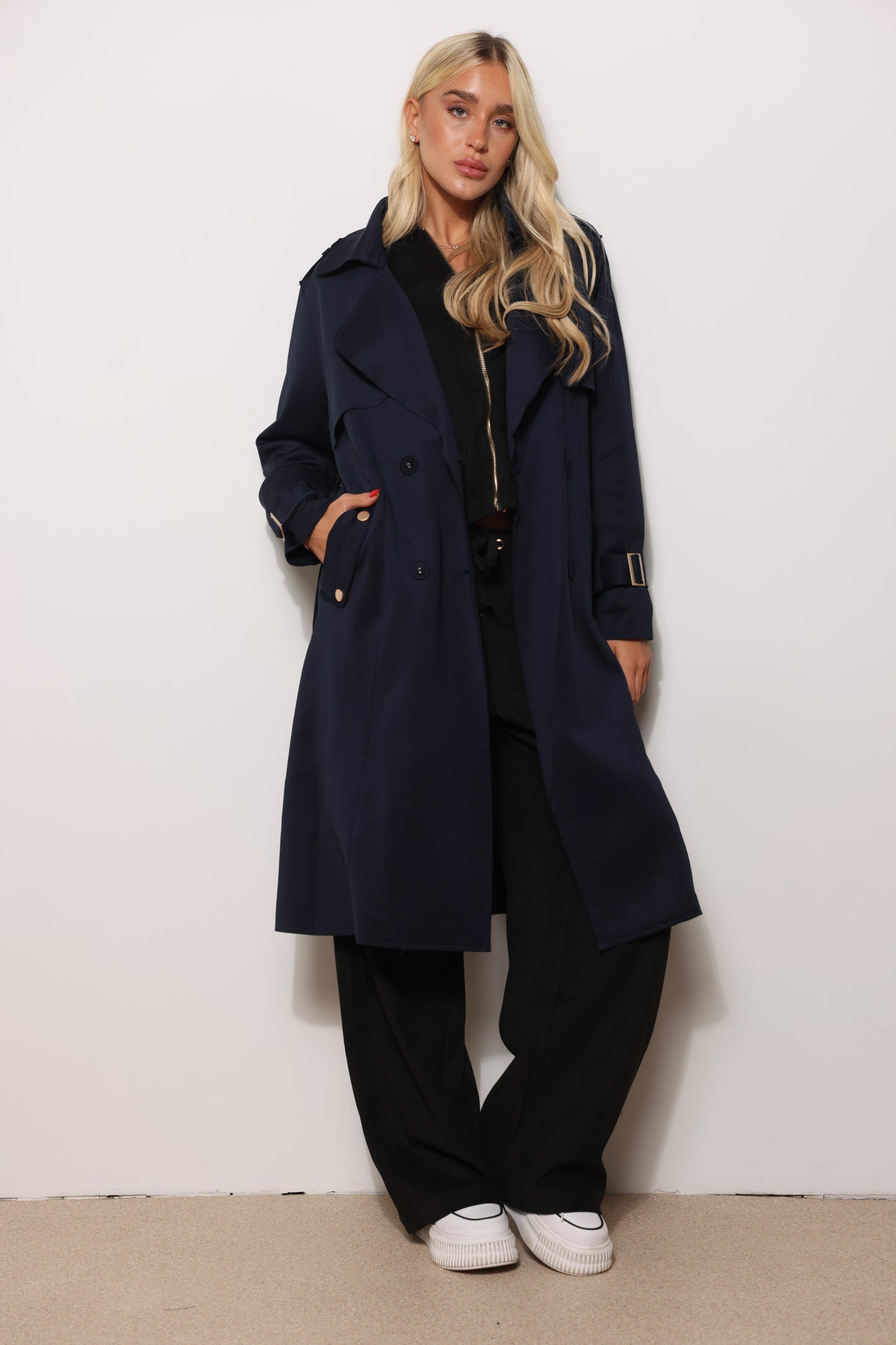 מעיל טרנץ' מלאניה