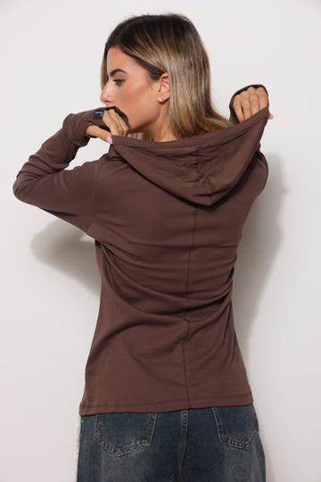 חולצת קפוצ'ון מכופתרת פיינריב