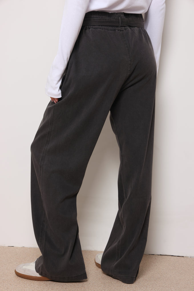 מכנסי ג'ינס קלואי