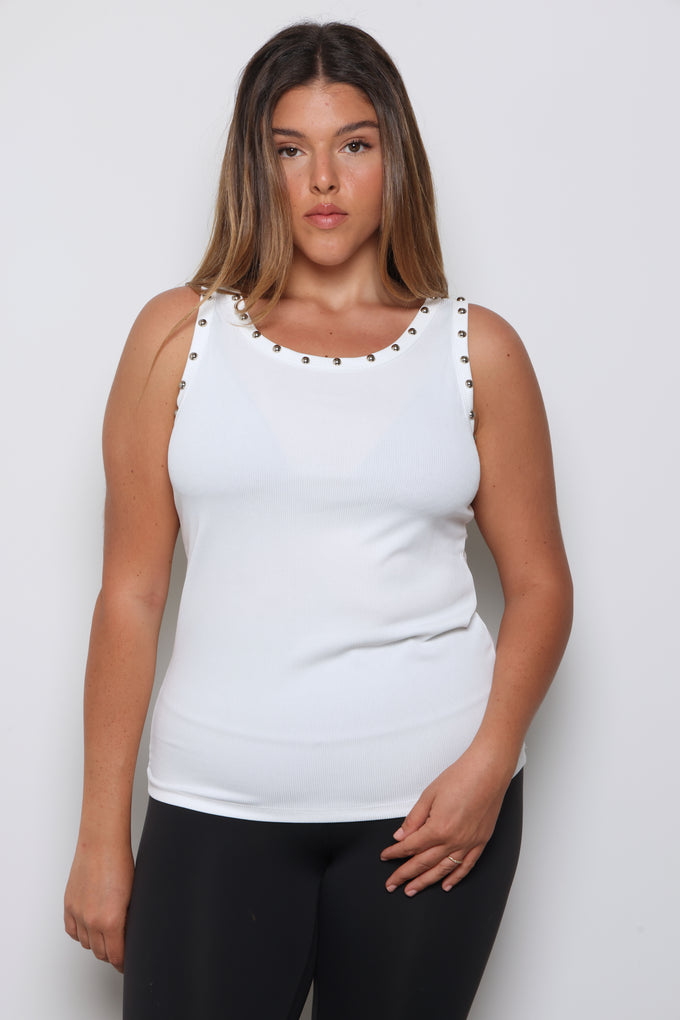 גופיה בשילוב ניטים