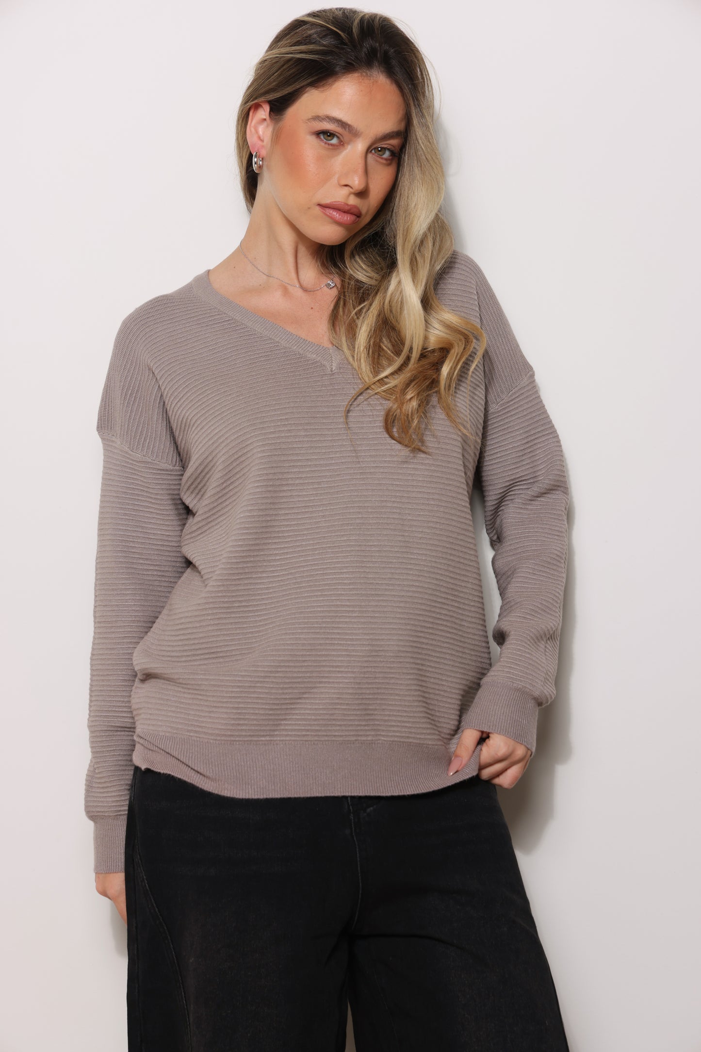 סריג וי פליסה