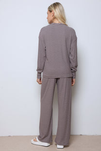 חליפת מנואלה פסים כפפה