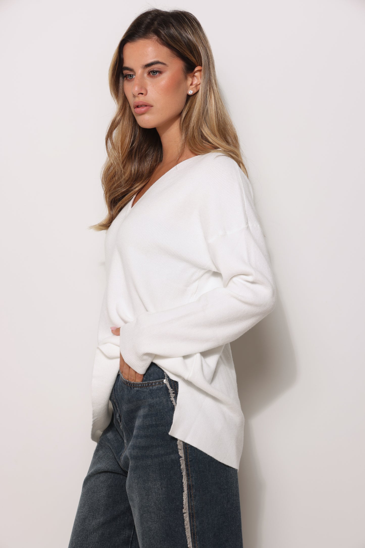 סריג V מנג'ט