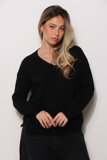 סריג וי פליסה