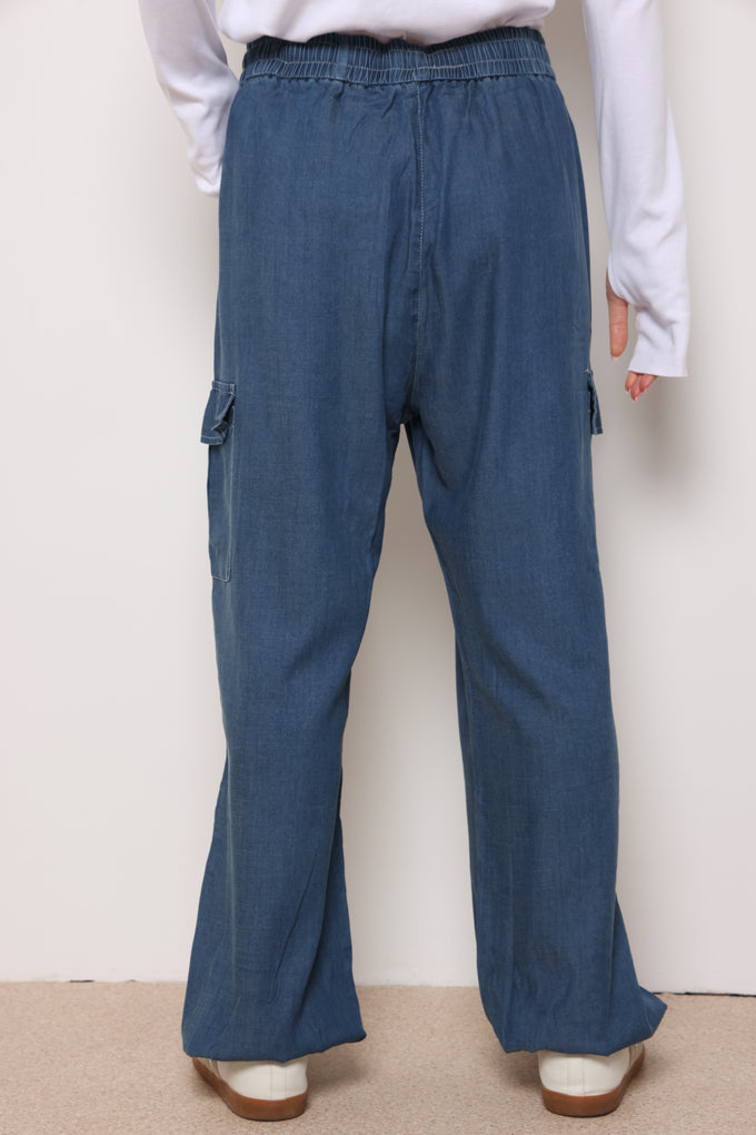 מכנסי ג'ינס דגמ"ח ליאנה