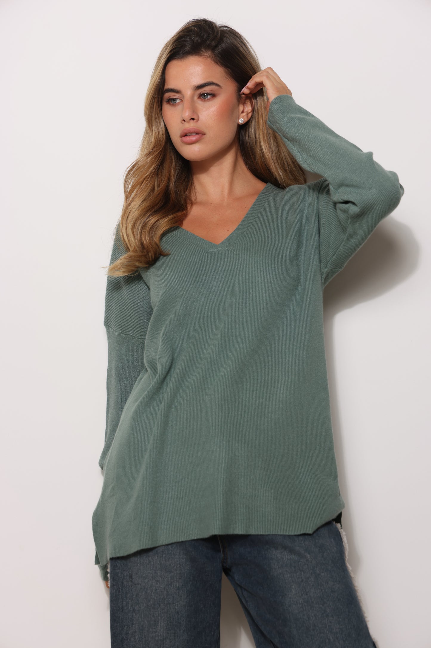 סריג V מנג'ט