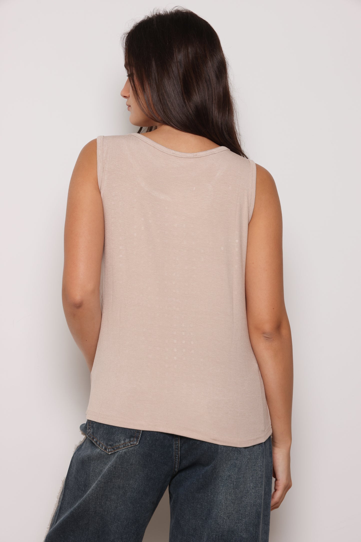 גופיית סריג יהלומים