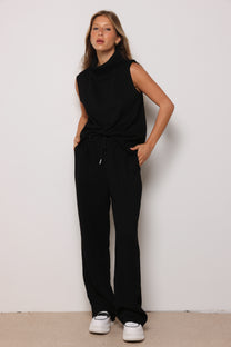 חליפת סריג כרמן