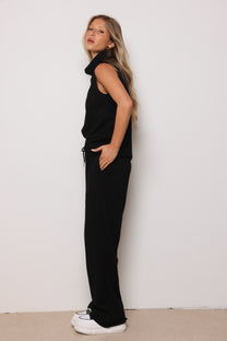 חליפת סריג כרמן