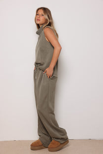 חליפת סריג כרמן