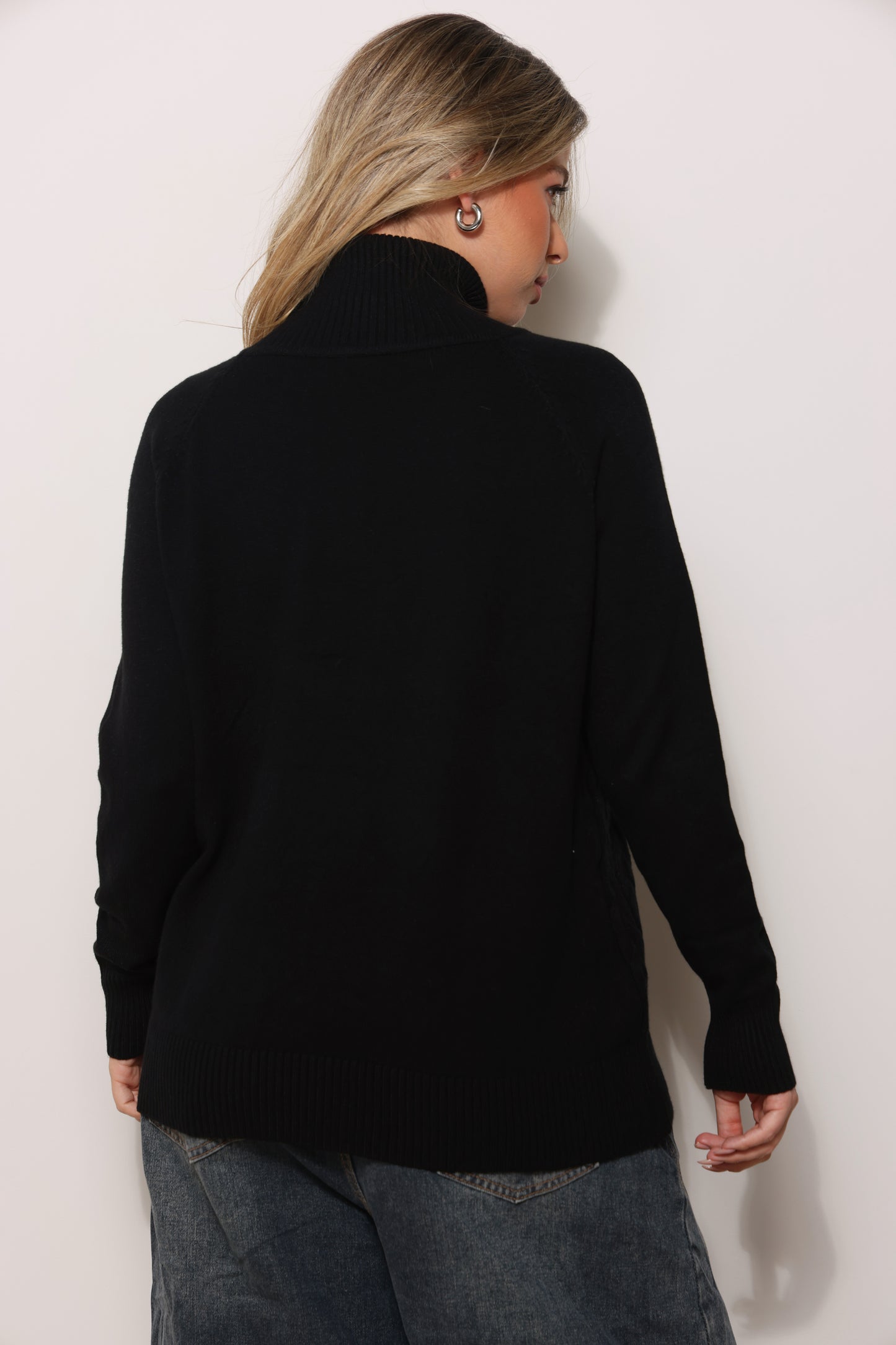 סריג צמות אופליה