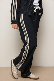 חליפת ג'ינס אדי