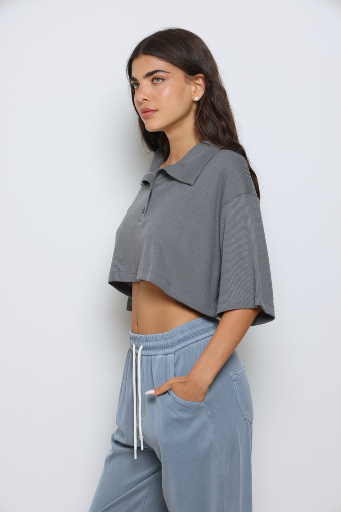חולצת פולו וופל קרופ