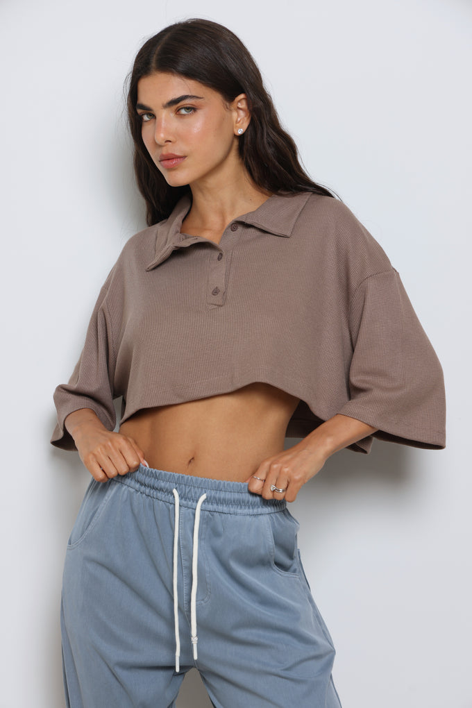 חולצת פולו וופל קרופ