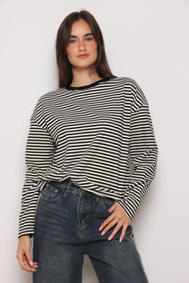 סווטשירט פסים כפפה