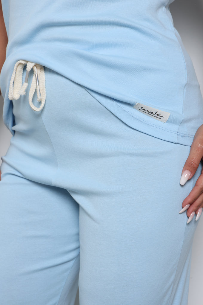 חליפת פיינריב יוליה