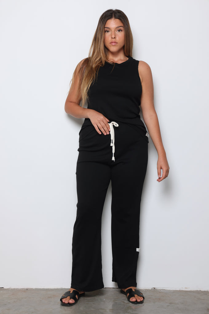 חליפת פיינריב יוליה