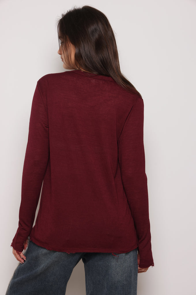 חולצת ניקי סלאב קרעים כפפה