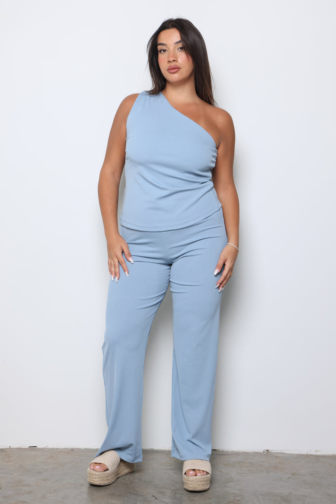 חליפת קריסטין כתף אחת