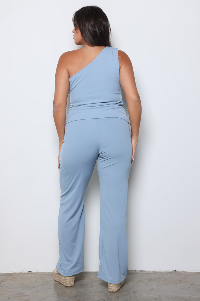 חליפת קריסטין כתף אחת