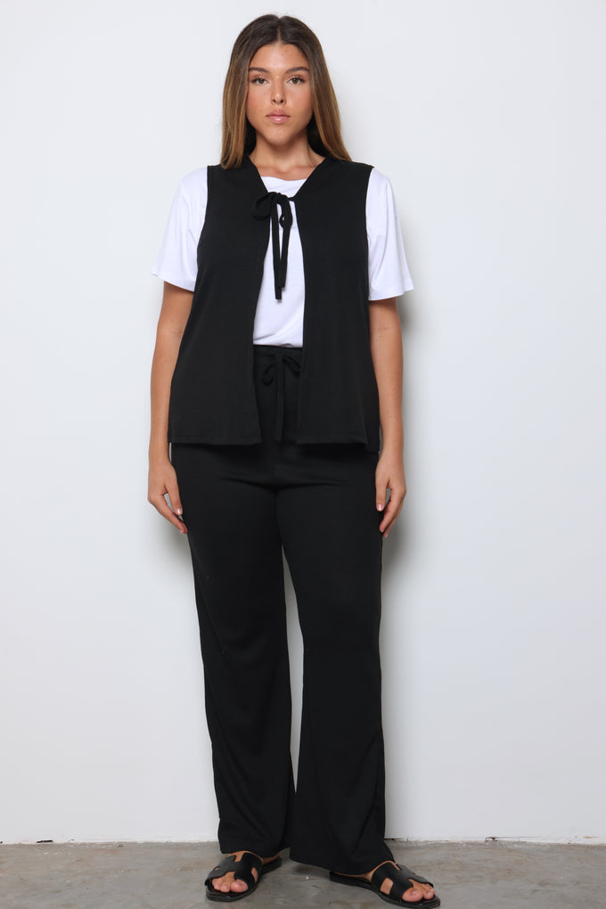 חליפת ווסט וופל קשירה