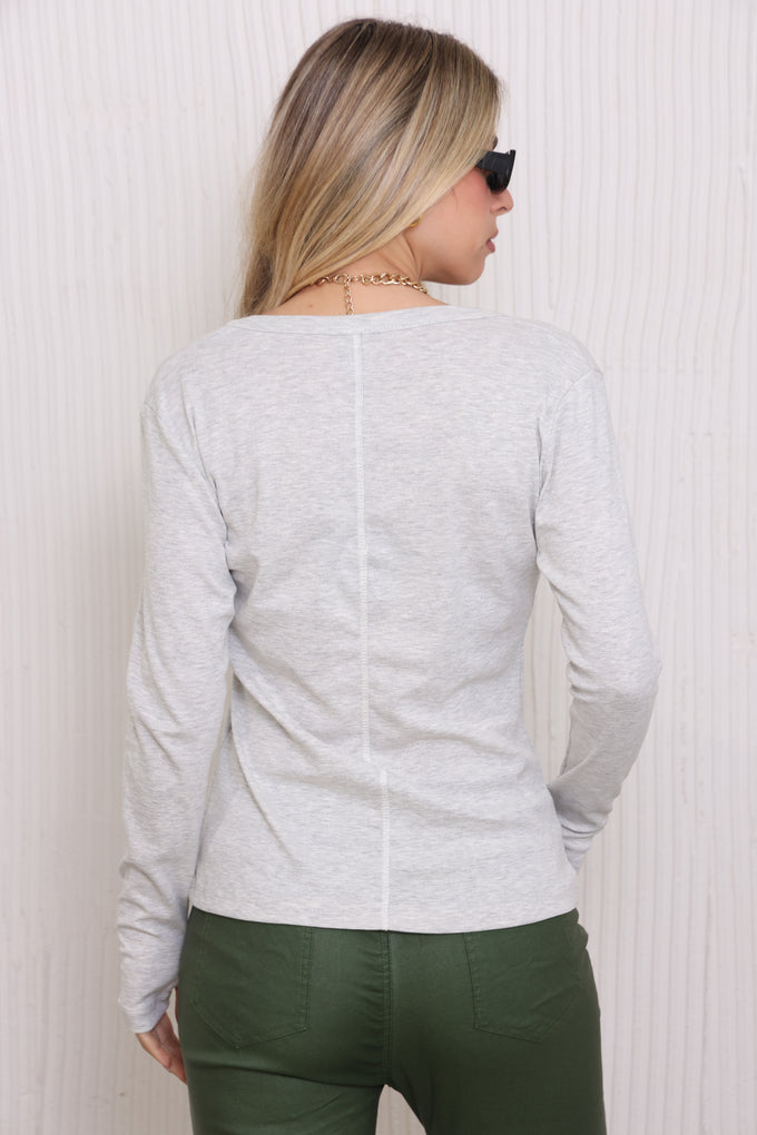 חולצת וי כפפה פיינריב