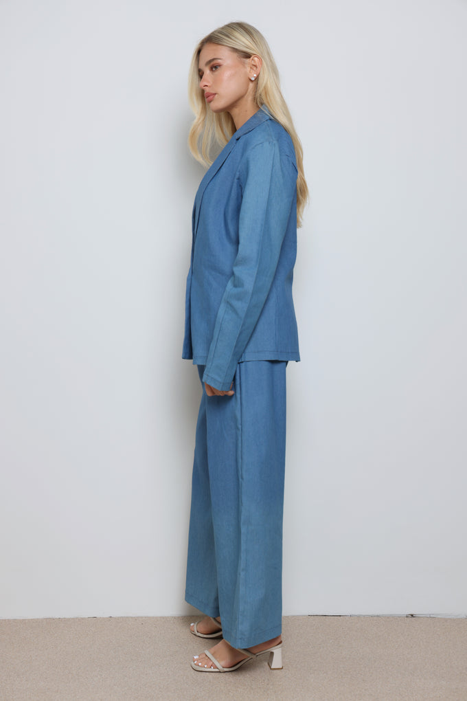 חליפת בלייזר ג'ינס