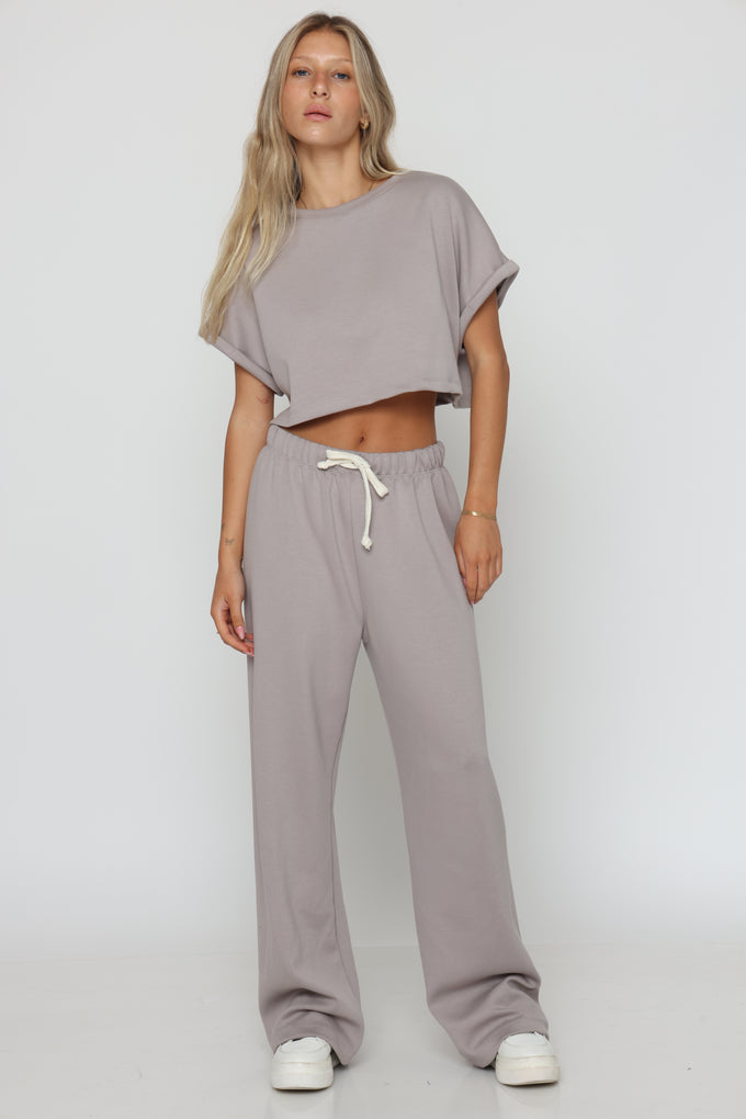 חליפת קרופ מנג'ט אנה