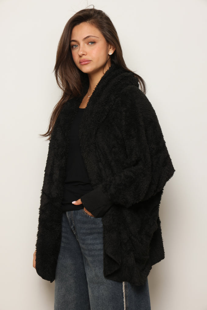 פונצ'ו כירבולית מנג'ט | שחור