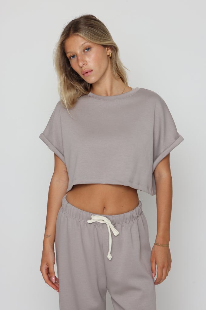 חליפת קרופ מנג'ט אנה