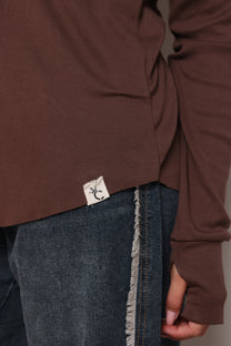 חולצת פיינריב מכופתרת גזורה