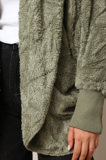 פונצ'ו כירבולית מנג'ט | ירוק