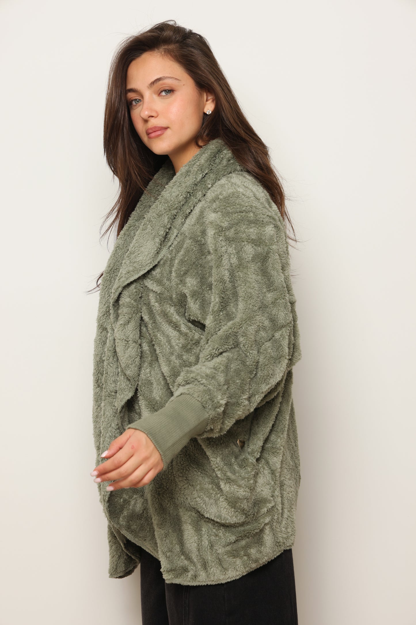 פונצ'ו כירבולית מנג'ט | ירוק