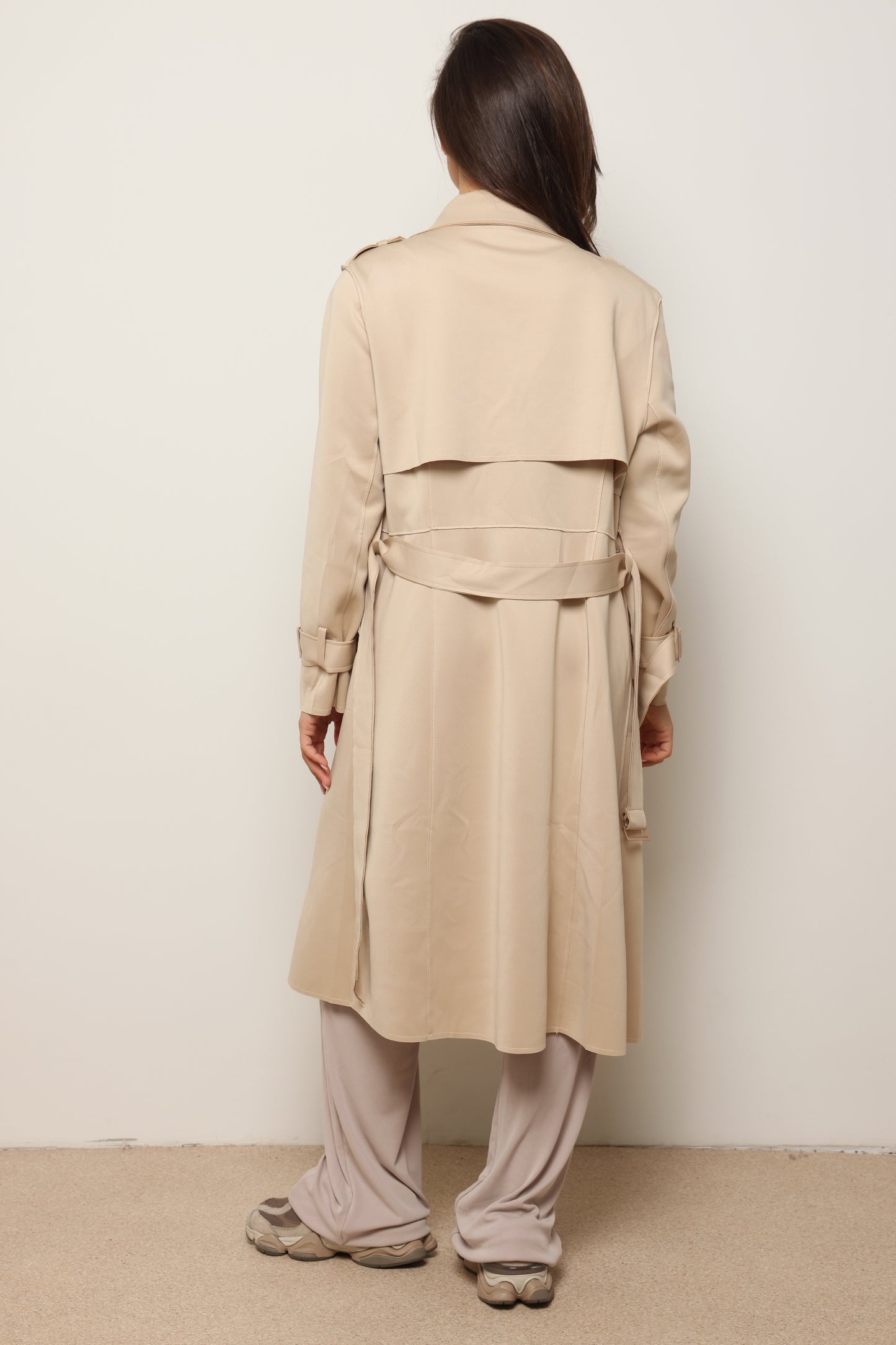 מעיל טרנץ' מלאניה