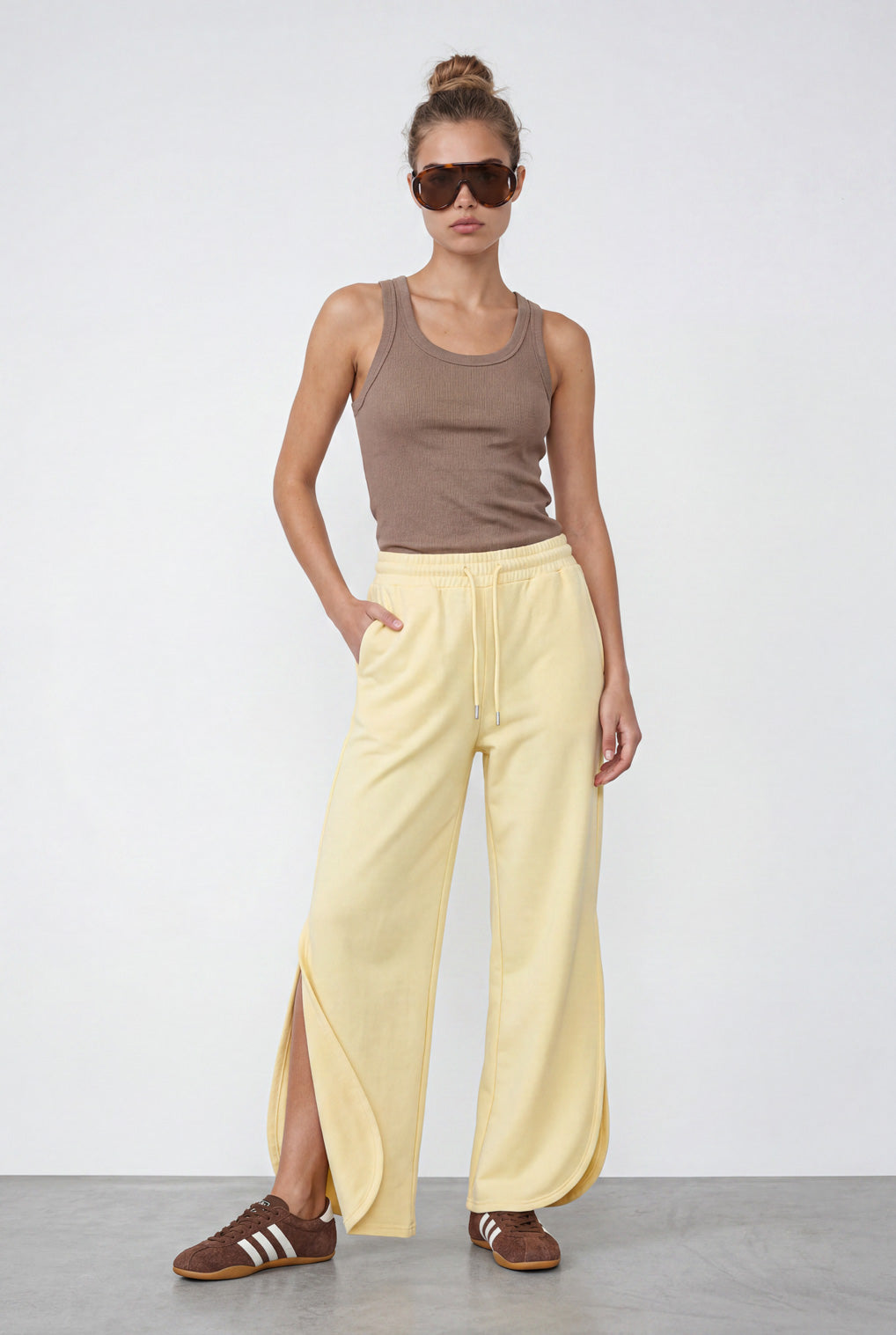 מכנסי בלון שסע