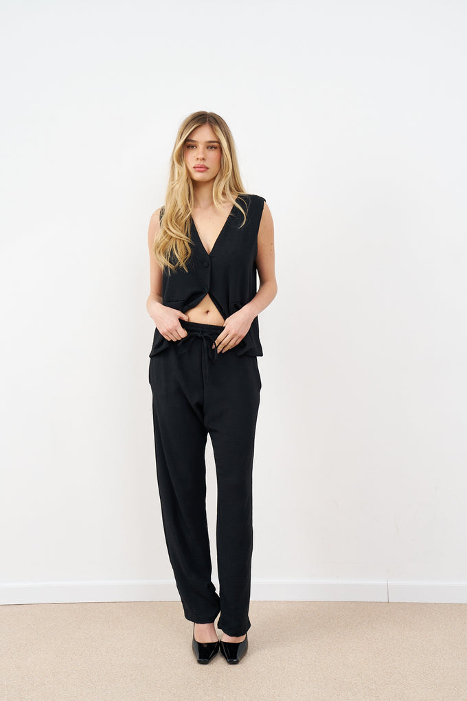 חליפת ווסט לורי