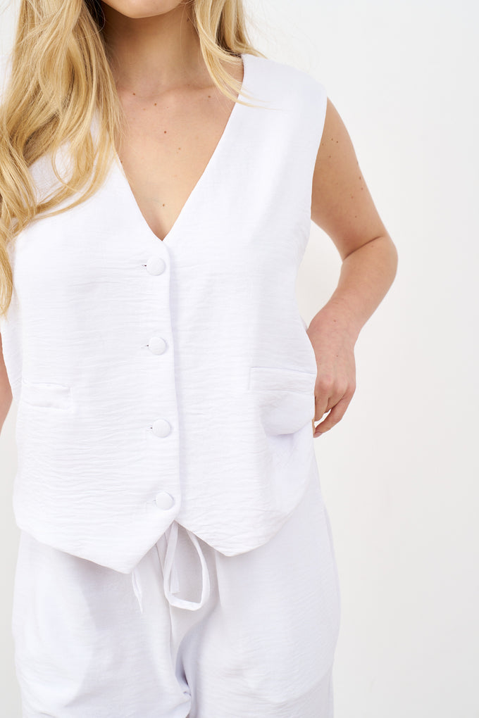 חליפת ווסט לורי