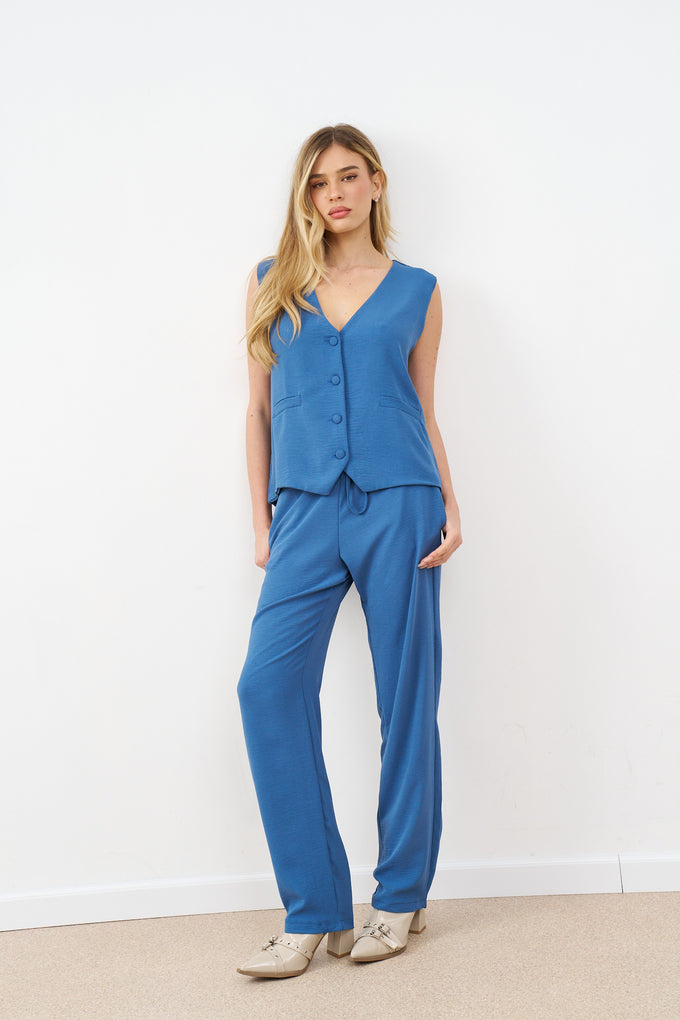 חליפת ווסט לורי