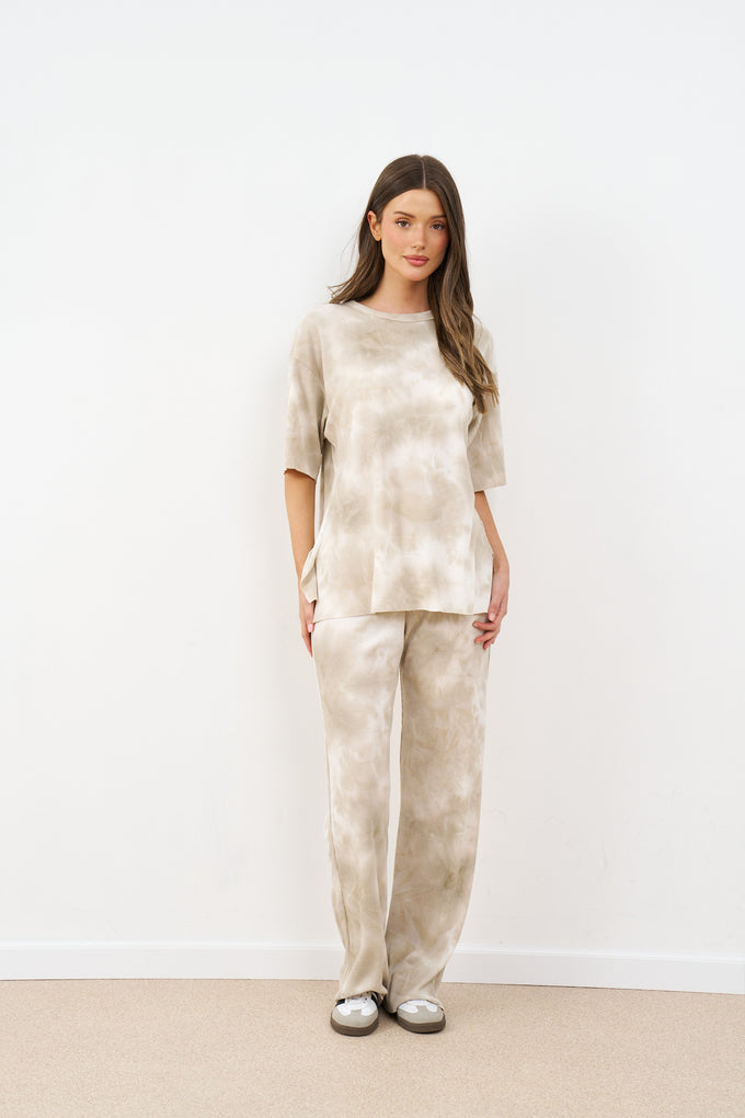 חליפת אוברסייז טיידי