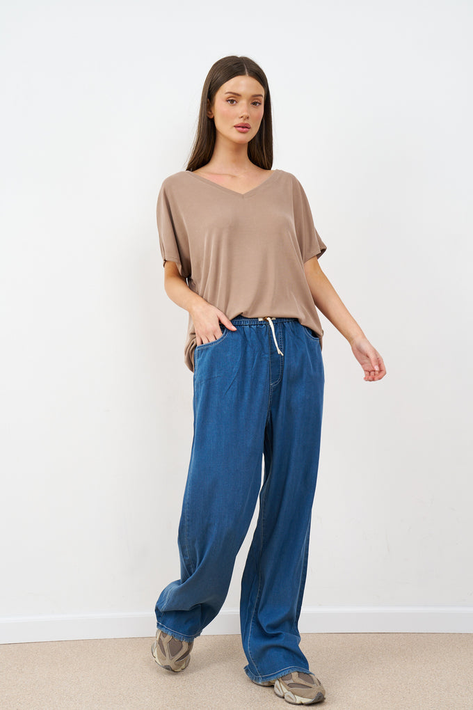 טוניקת וי מודאל